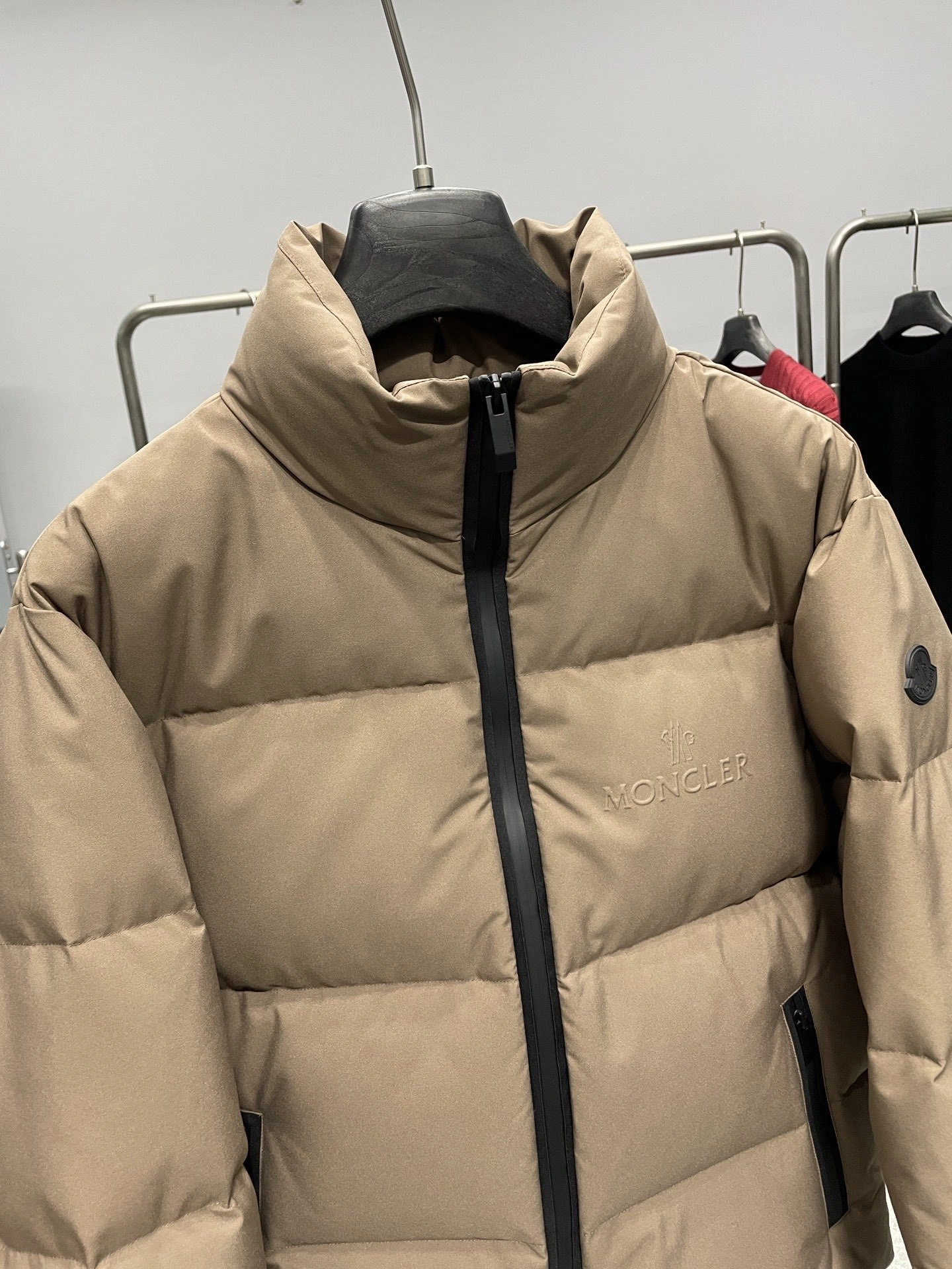 wg.luxury-- 7o9385r Down jacket white duck down nylon 2colour item: E-F000J1307-2
